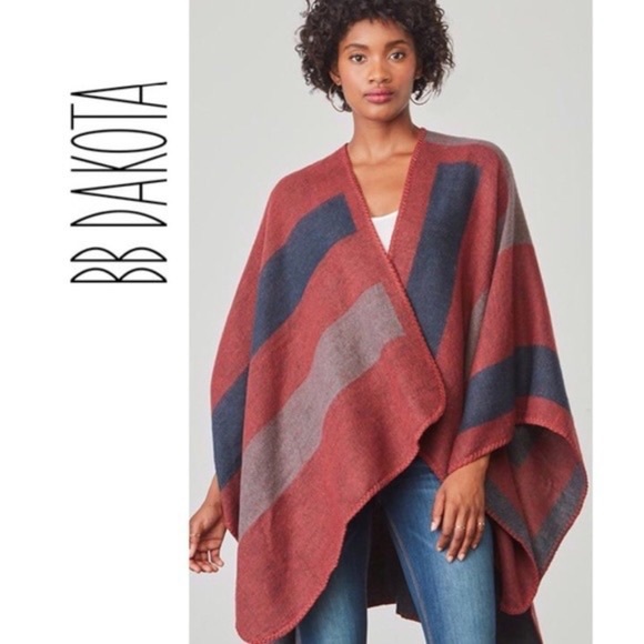 NEW BB Dakota Poncho one size Mulberry. - Picture 5 of 5